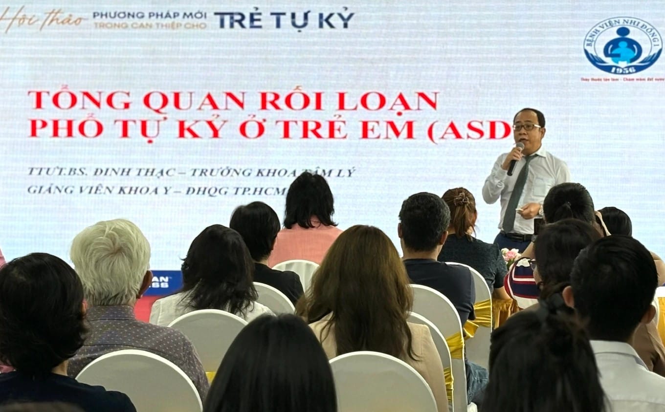Trẻ tự kỷ ở Việt Nam tăng rất nhanh: Những sai lầm phổ biến của cha mẹ