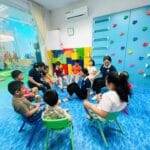 Vì sao trẻ tự kỷ nên đến trung tâm can thiệp sớm?